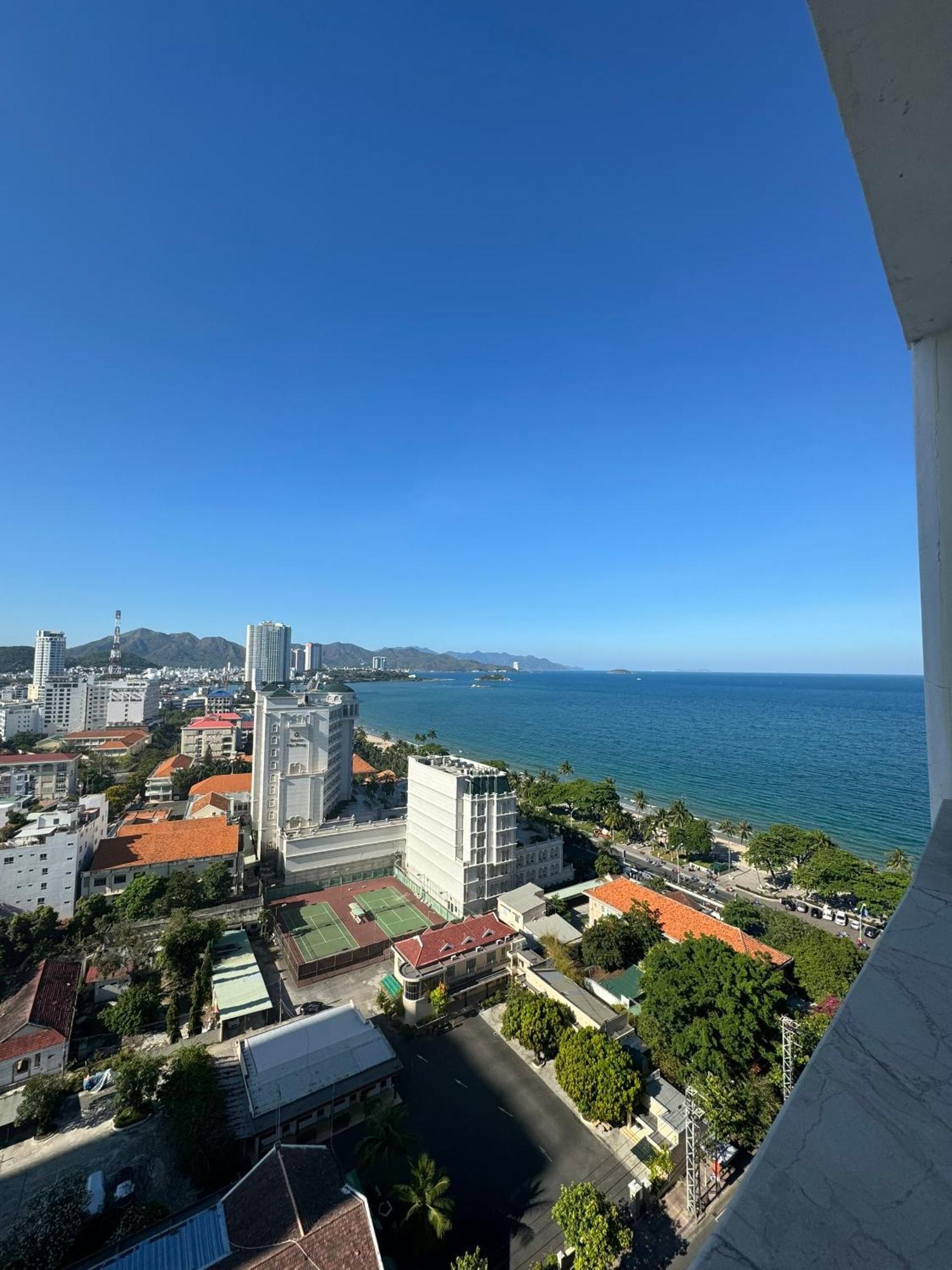 Nha Trang Palace Hotel Exterior foto